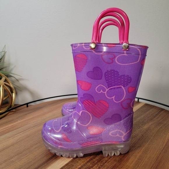 Outee Pink and Purple Heart Print Pull On Light Up Rain Boots Size 5 - Picture 6 of 14